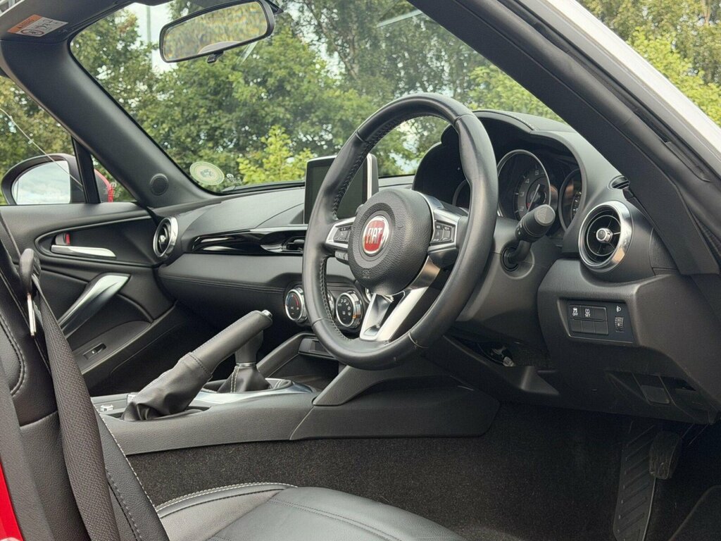 Fiat 124 Spider 1.4 Multiair Lusso Euro 6 Black #12