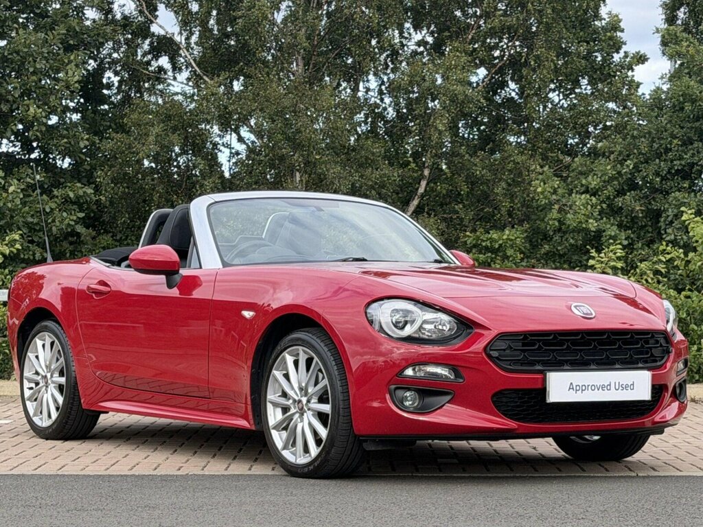 Fiat 124 Spider 1.4 Multiair Lusso Red