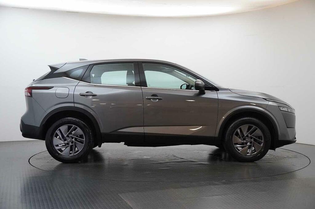 Nissan Qashqai 1.3 Dig-t Mh 140 Acenta Premium With Rear View Cam Grey #6