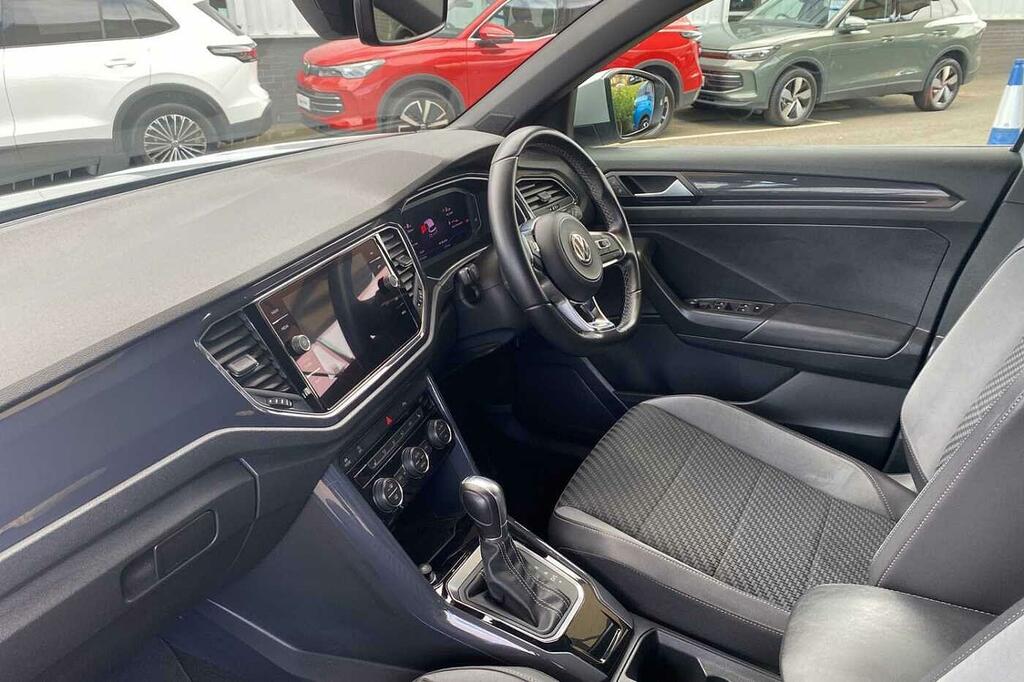 Volkswagen T-Roc 1.5 Tsi Evo R-line Dsg Silver #2