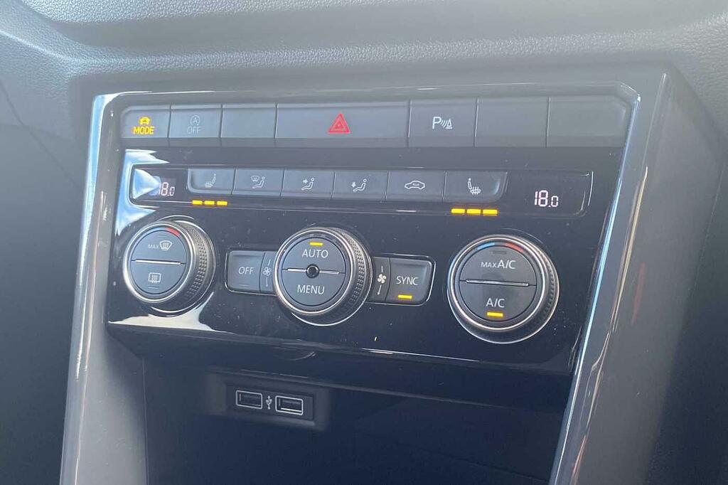 Volkswagen T-Roc 1.5 Tsi Evo Se Dsg Blue #16