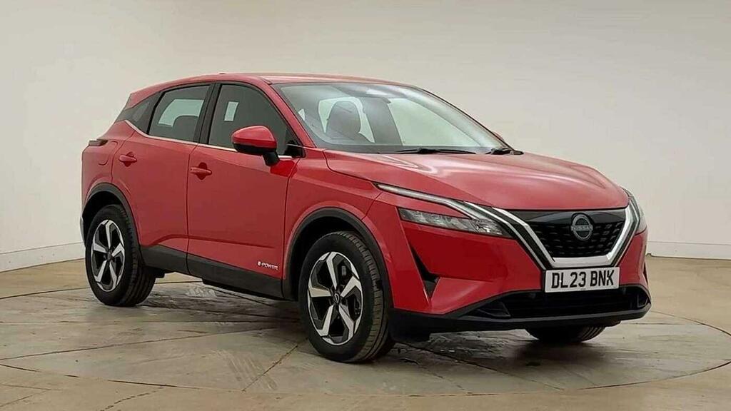 Nissan Qashqai 1.5 190 E-power Acenta Premium With Rear View Red
