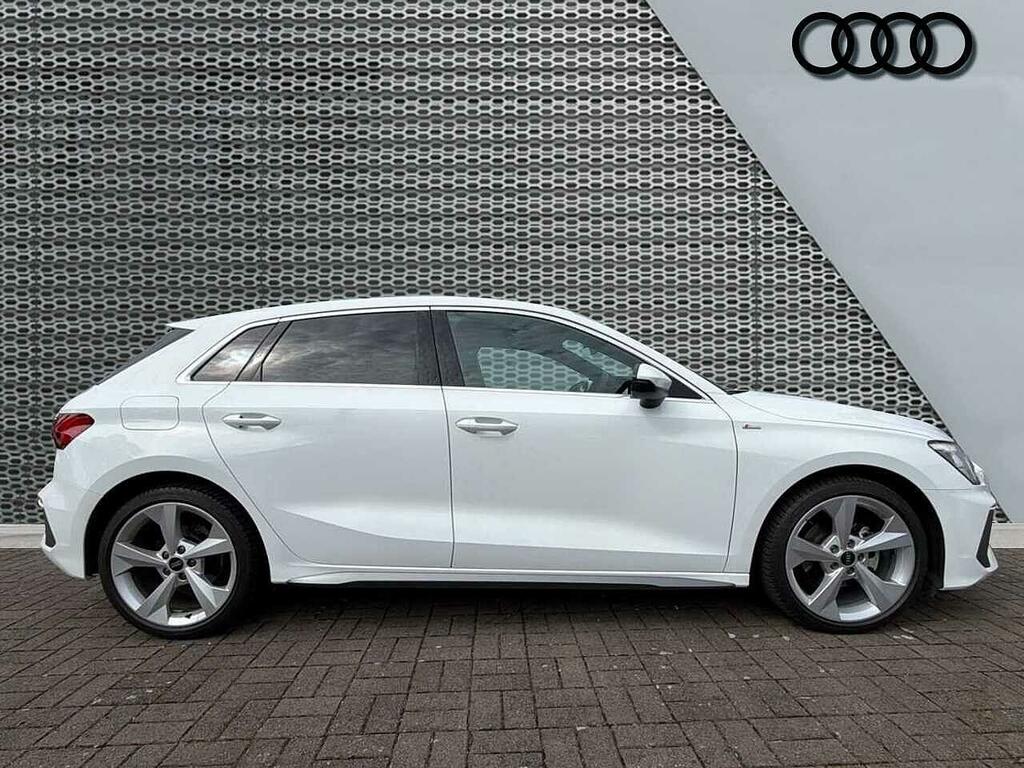 Audi A3 S Line 30 Tfsi 110 Ps 6-Speed White #4