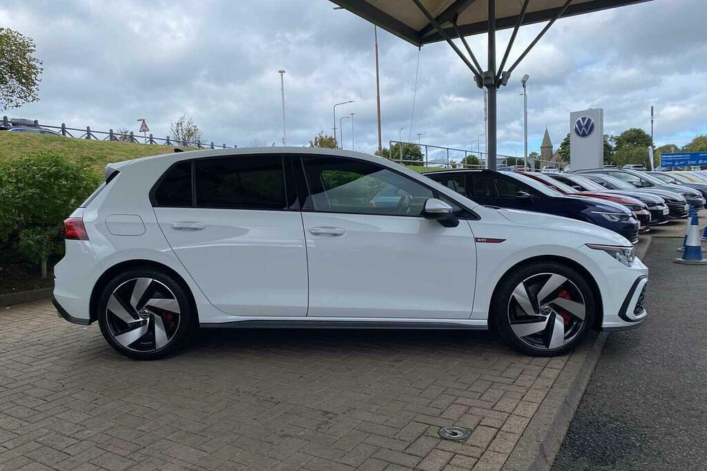 Volkswagen Golf 2.0 Tsi Gti Dsg White #4