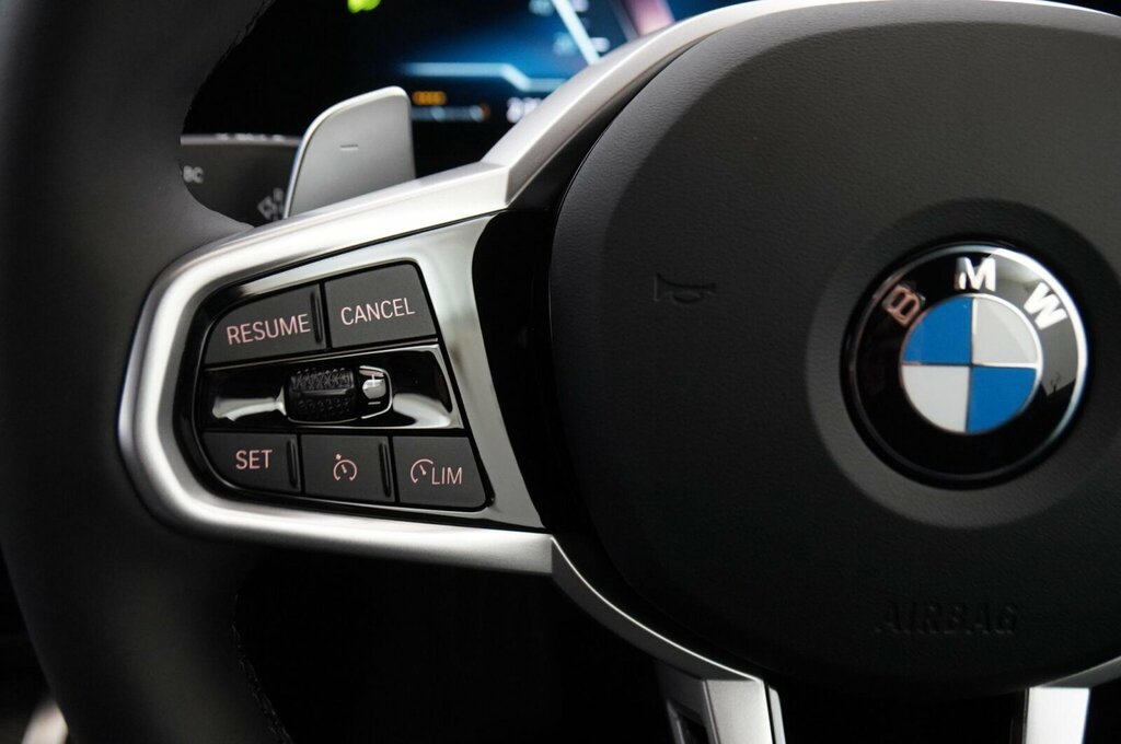 BMW 4 Series M440i Xdrive Convertible Red #17