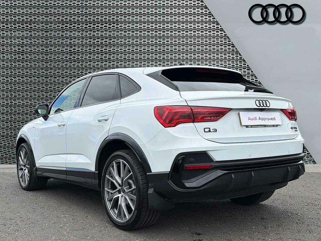 Audi Q3 Black Edition 40 Tfsi Quattro 190 Ps S Tronic White #3