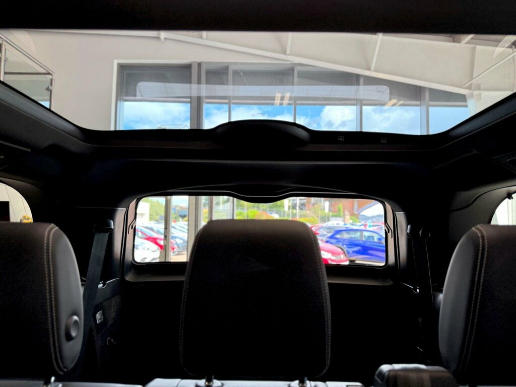 Land Rover Discovery 3.0 D300 Hse Commercial Brown #26