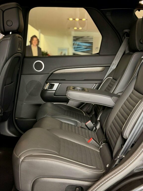 Land Rover Discovery 3.0 D300 Hse Commercial Brown #49