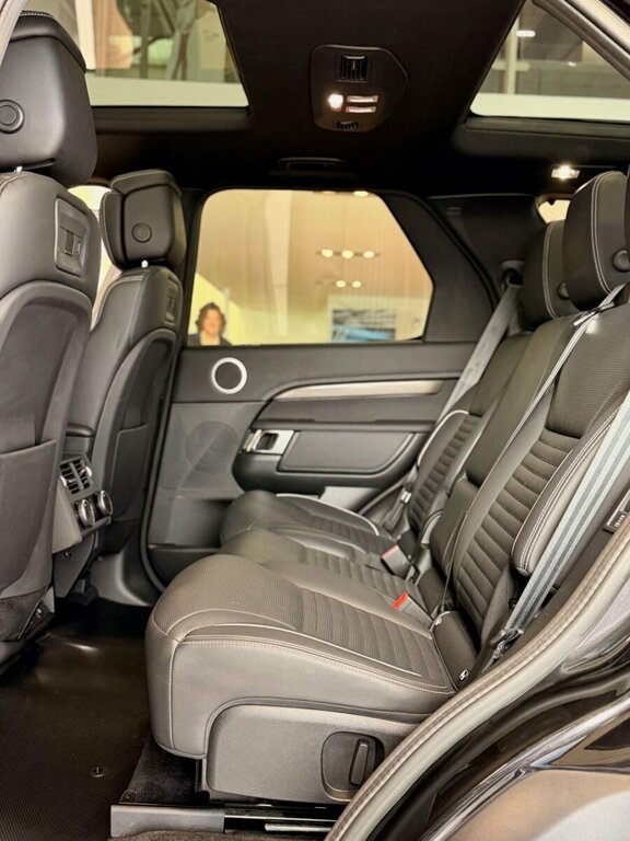 Land Rover Discovery 3.0 D300 Hse Commercial Brown #34