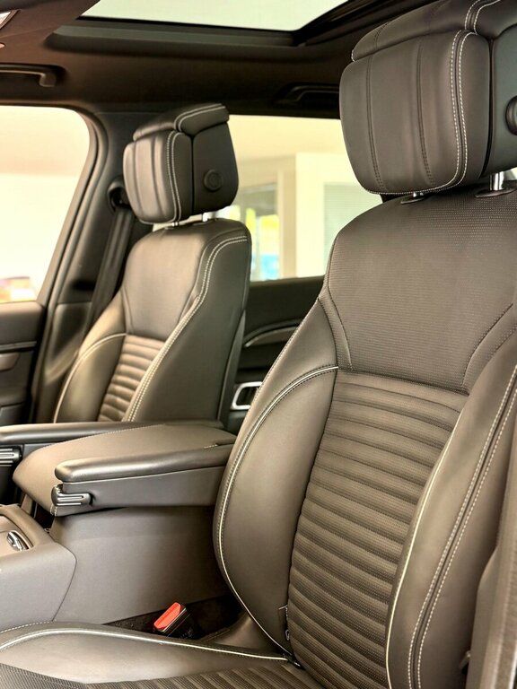 Land Rover Discovery 3.0 D300 Hse Commercial Brown #33