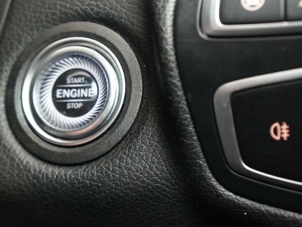 Mercedes-Benz C Class C200 Amg Line Edition Premium 9G-tronic Grey #31