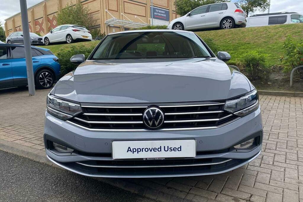 Volkswagen Passat Mk8 Facelift Sal 1.5 Tsi 150 R-line Evo Dsg Grey #7