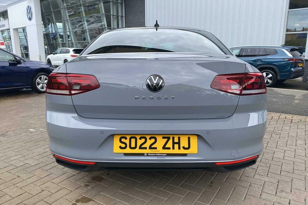 Volkswagen Passat Mk8 Facelift Sal 1.5 Tsi 150 R-line Evo Dsg Grey #10