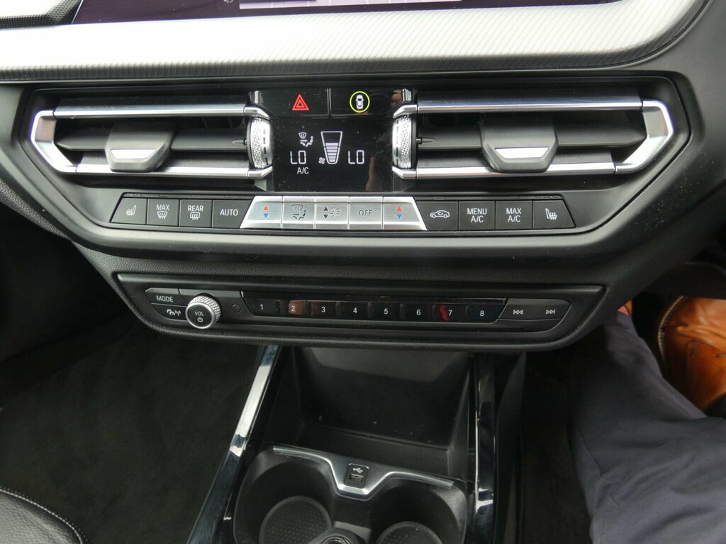 BMW 1 Series 118I M Sport Black #27