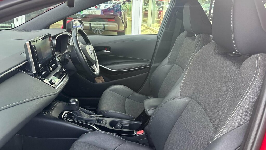 Toyota Corolla 1.8 Vvt-h Design Touring Sports Cvt Euro 6 Ss 5 Red #5