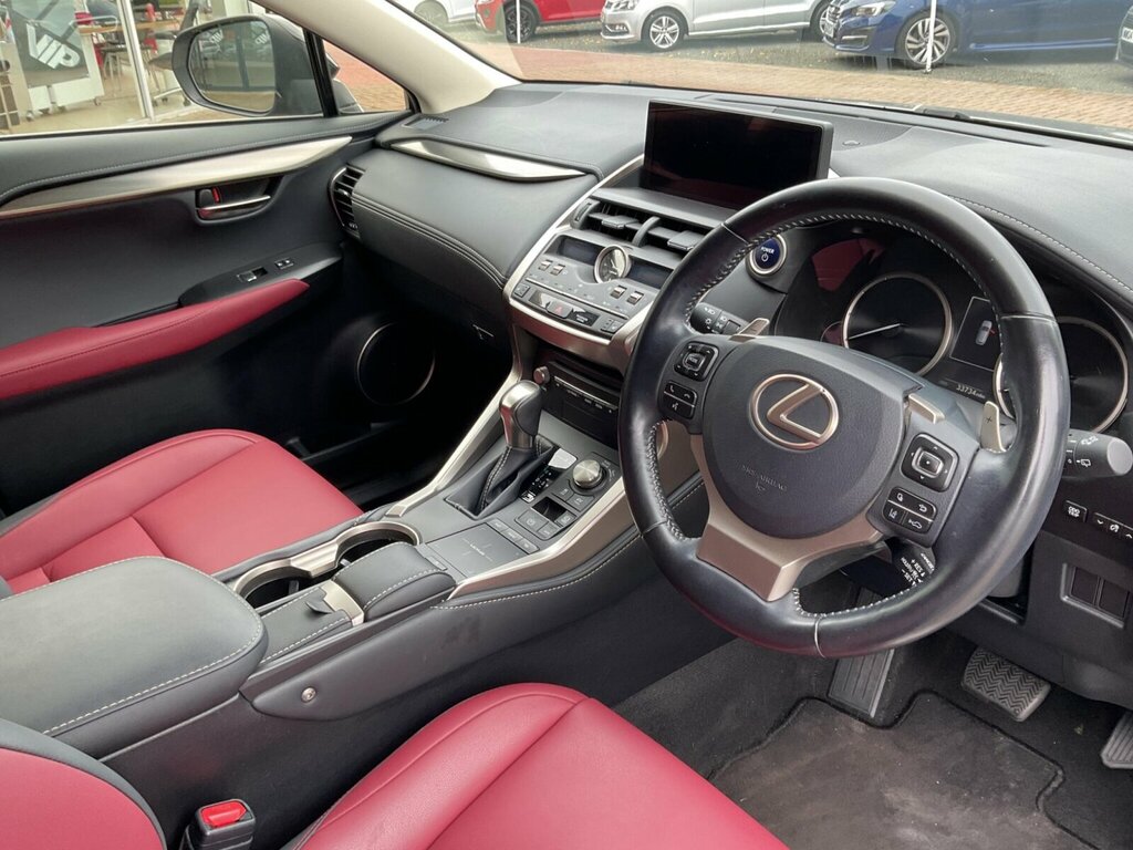 Lexus NX 300H 2.5 Cvt Premium Sport Edition Silver #10