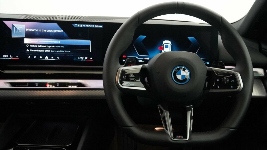BMW 5 Series 2.0 530E 22.1Kwh M Sport Touring Plug-i White #5