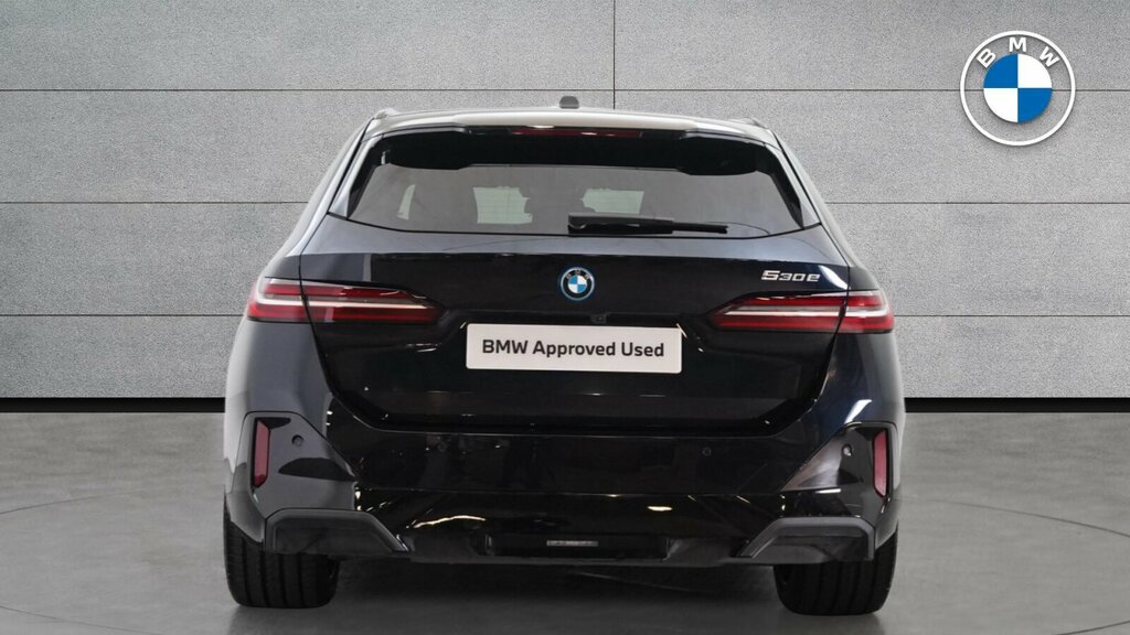 BMW 5 Series 520I M Sport Pro Saloon White #15