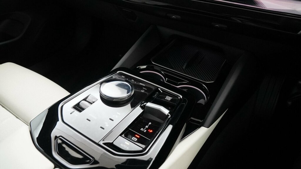 BMW 5 Series 520I M Sport Pro Saloon White #10