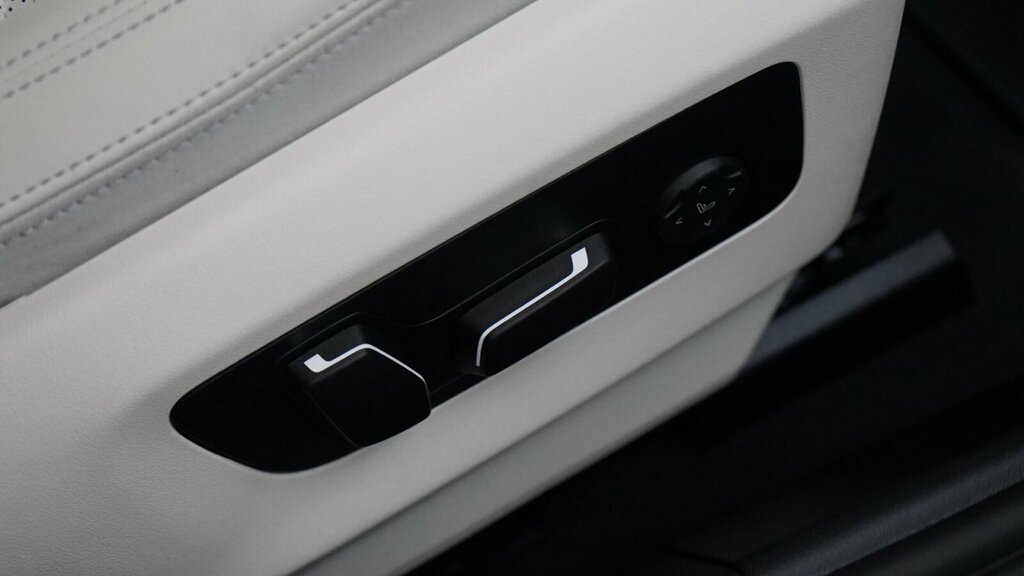 BMW 5 Series 520I M Sport Pro Saloon White #35
