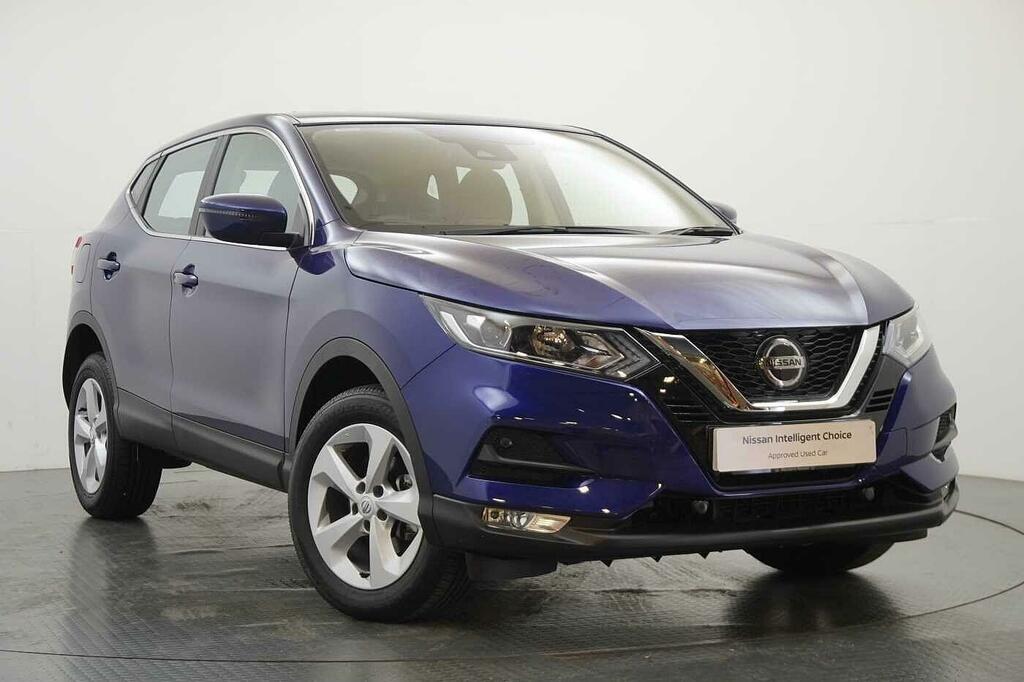 Nissan Qashqai 1.3 Dig-t 140 Acenta Premium With Sat Nav And Rear Blue