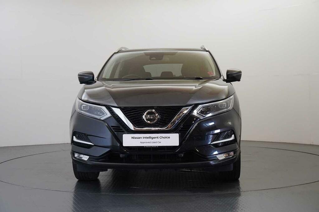 Nissan Qashqai 1.3 Dig-t 140 Tekna With Bose Premium Audio And Pa Black #4