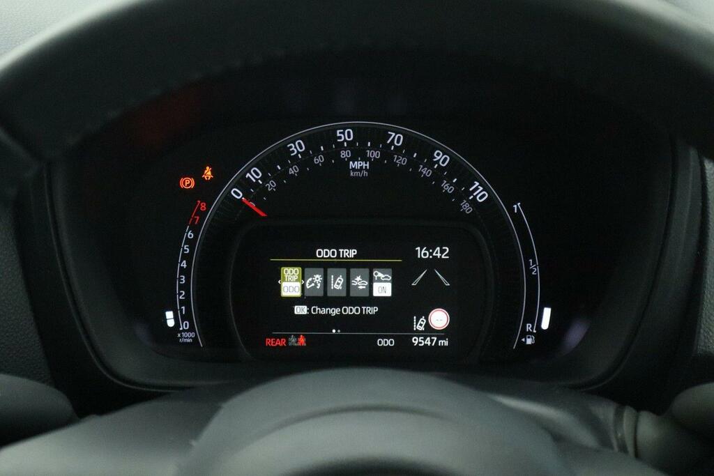 Toyota Aygo X 1.0 Vvt-i Edge Blue #11