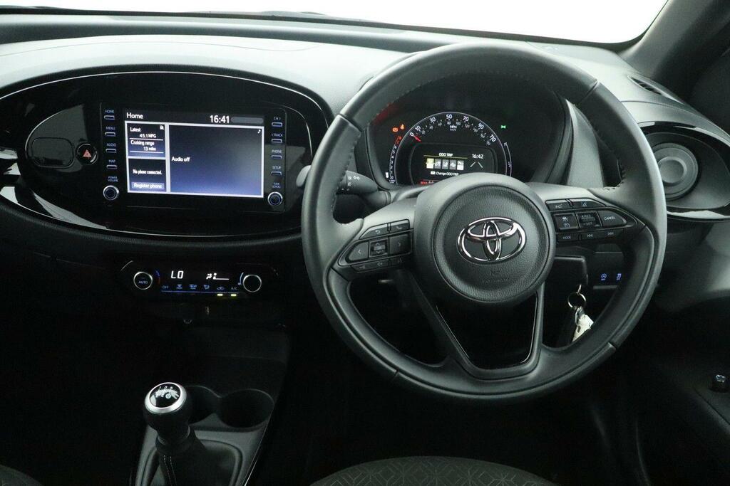 Toyota Aygo X 1.0 Vvt-i Edge Blue #7