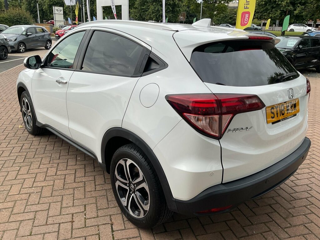 Honda Hr-V 1.5 I-vtec Ex Suv Euro 6 Ss White #3