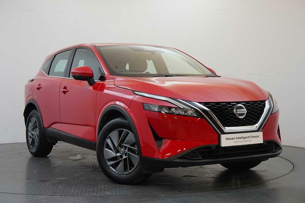 Nissan Qashqai 1.3 Dig-t Mh 140 Acenta Premium With Rear View Cam Red