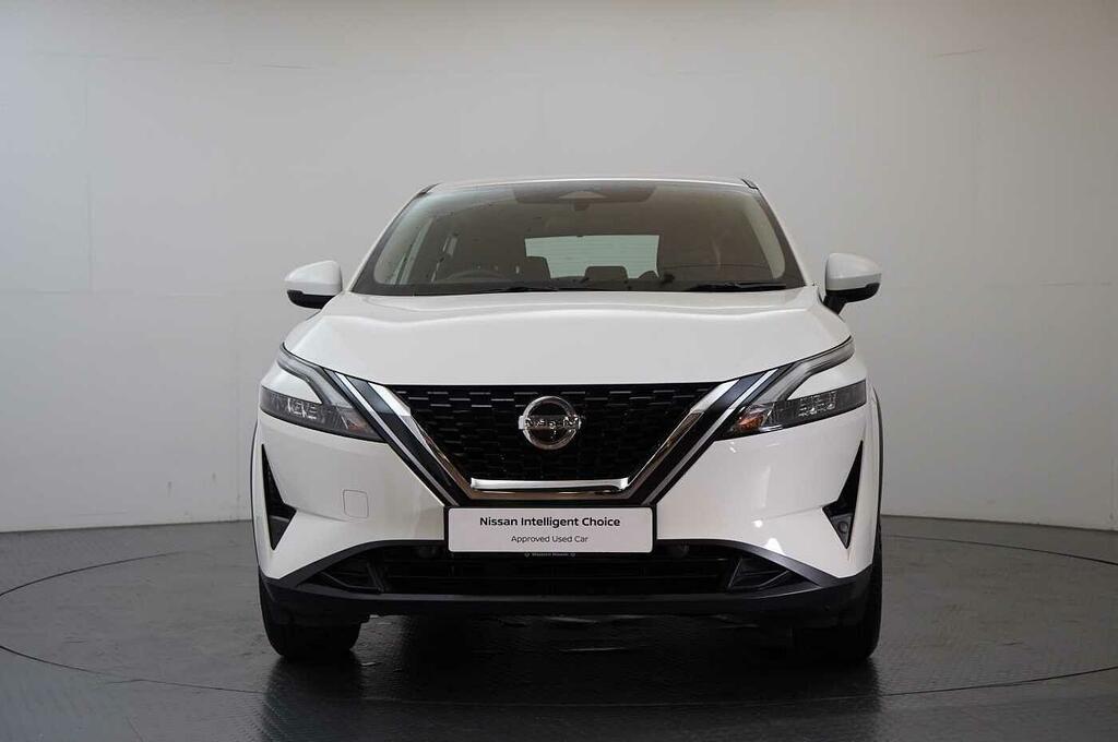 Nissan Qashqai 1.3 Dig-t Mh 140 Acenta Premium With Rear View Cam White #4