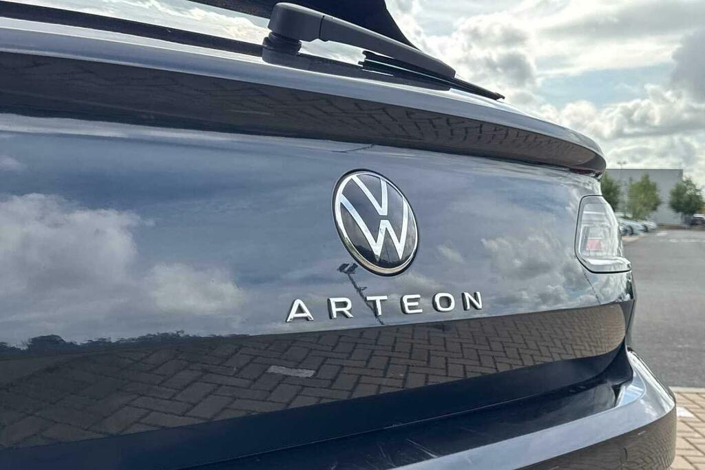 Volkswagen Arteon Arteon 2.0 Tdi R-line Dsg White #47