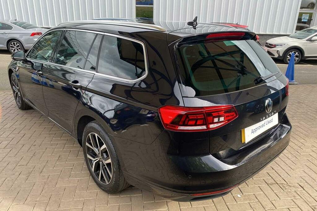 Volkswagen Passat 2.0 Tdi Evo Scr Sel Dsg Black #3