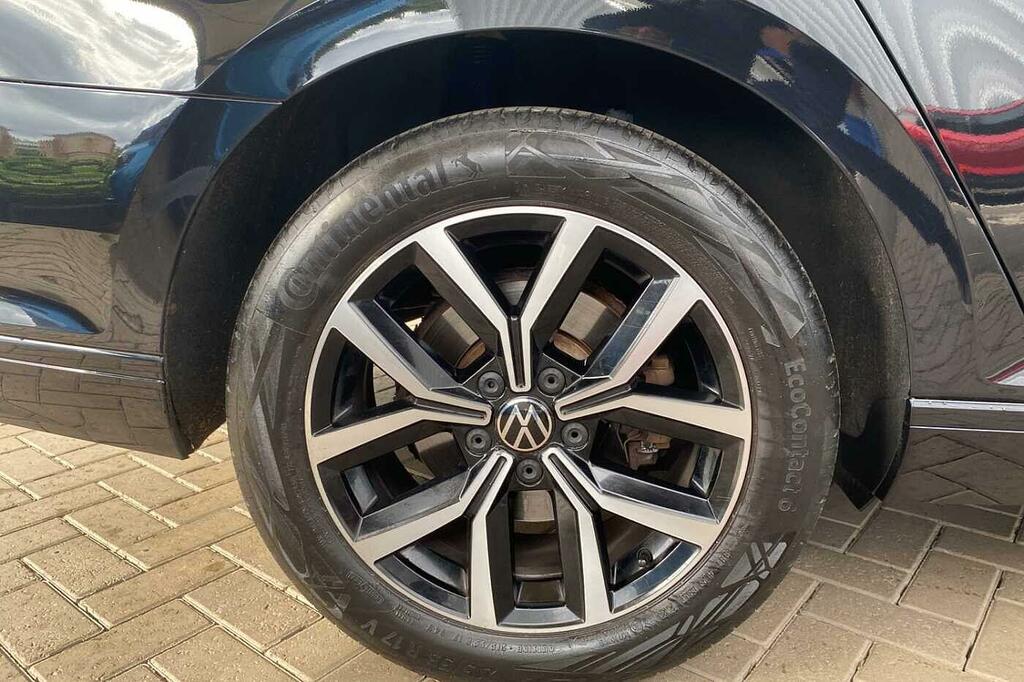 Volkswagen Passat 2.0 Tdi Evo Scr Sel Dsg Black #5