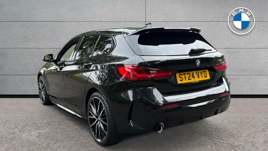 BMW 1 Series 118I M Sport Black #2