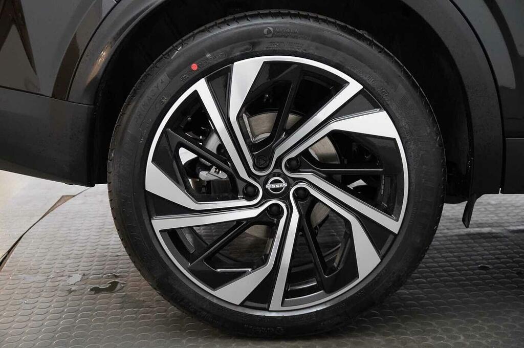Nissan Qashqai 1.3 Dig-t Mh N-connecta Grey #10