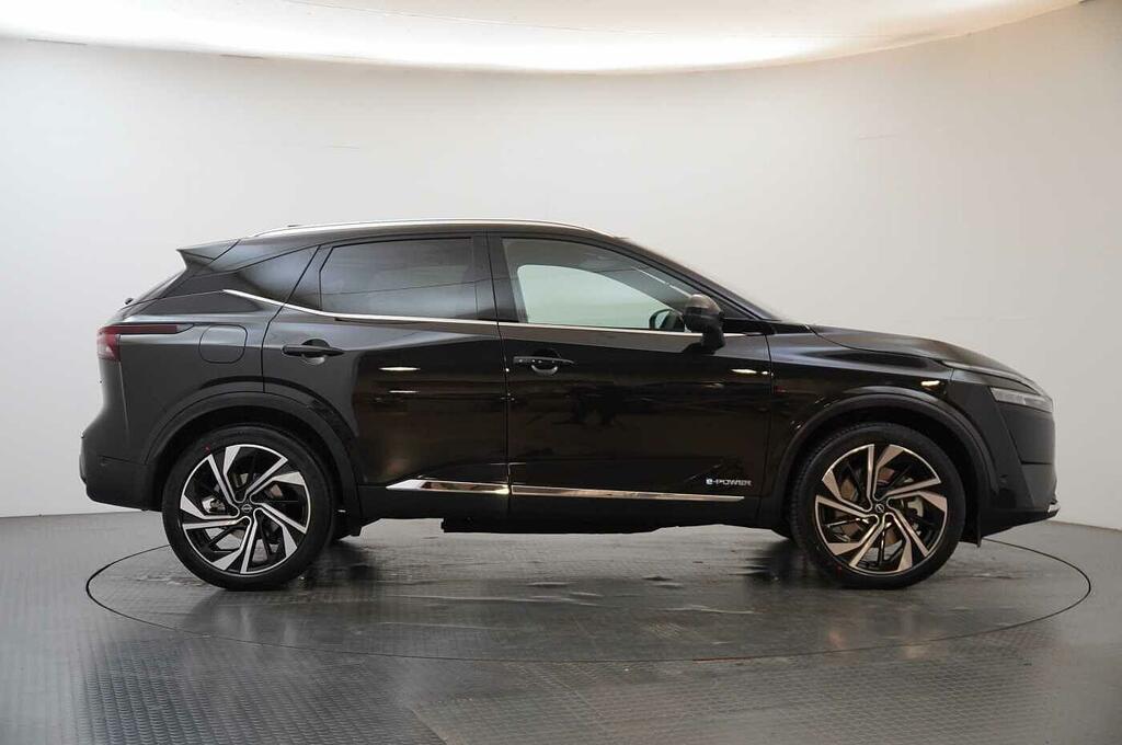 Nissan Qashqai 1.5 190 E-power Hybrid Tekna With Bose Audio Black #6