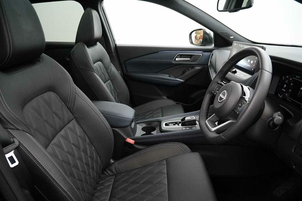 Nissan Qashqai 1.3 Dig-t Mh N-connecta Grey #19