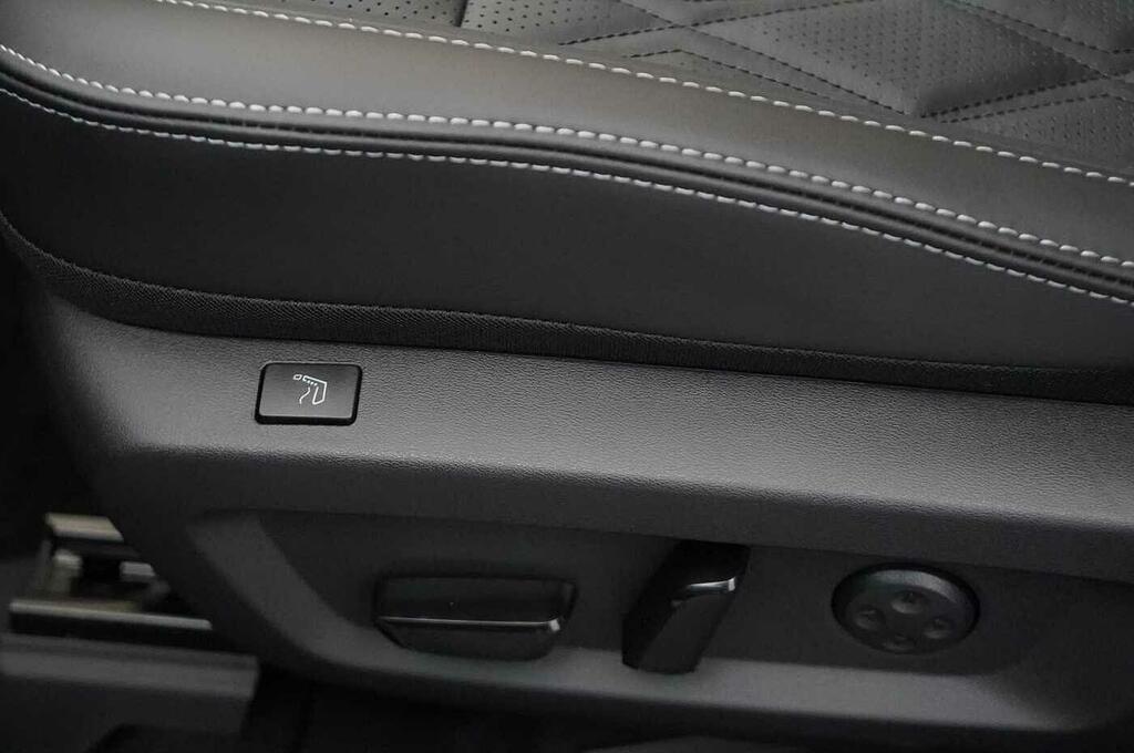 Nissan Qashqai 1.3 Dig-t Mh N-connecta Grey #42