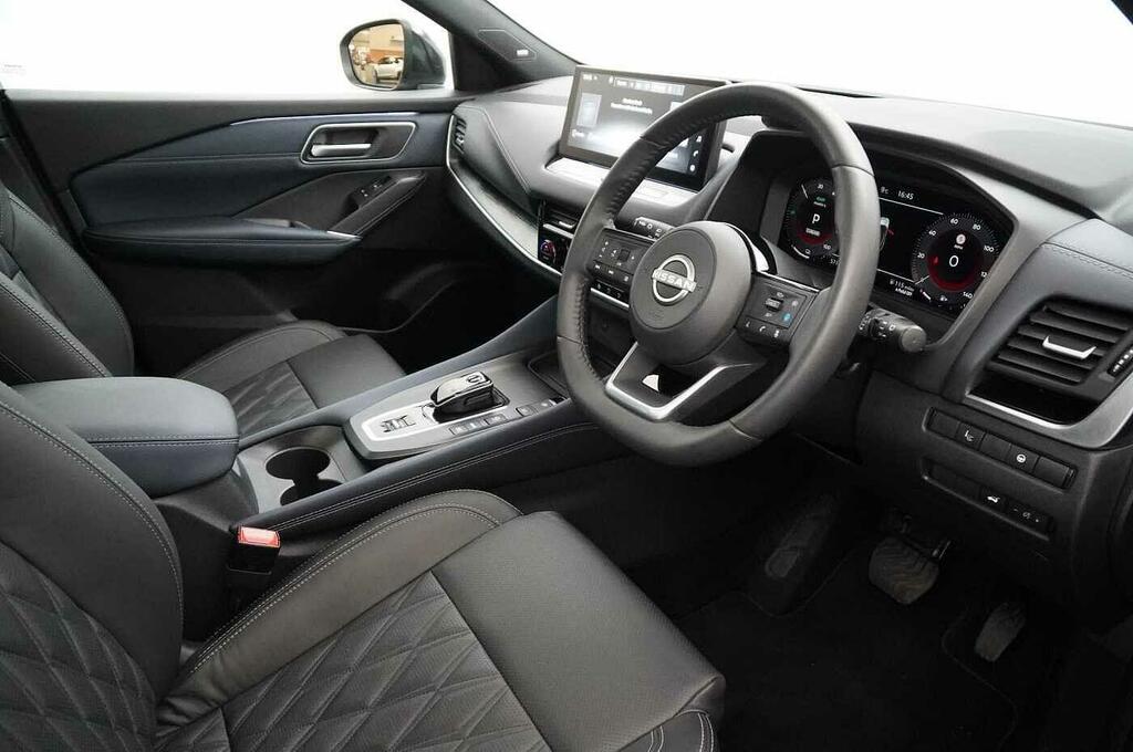 Nissan Qashqai 1.3 Dig-t Mh N-connecta Grey #20