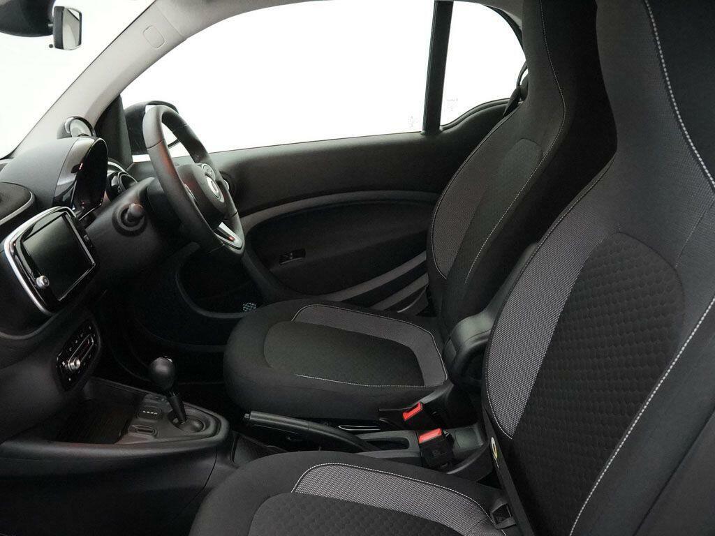 Smart Fortwo Coupe Coupe 17.6Kwh Prime Exclusive 22Kw Charg White #30