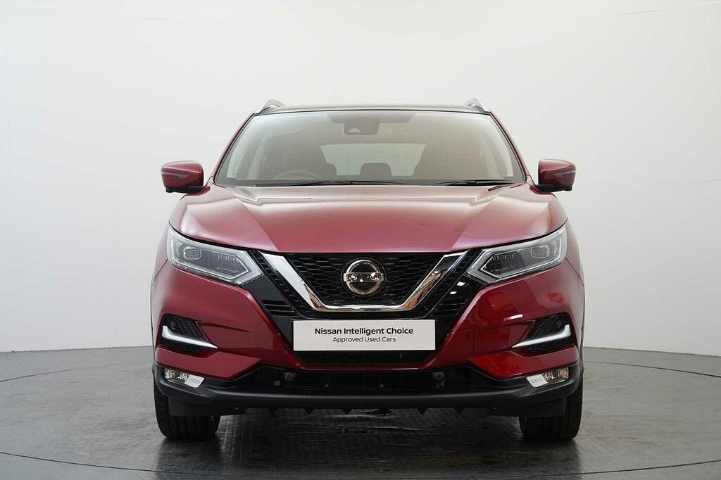 Nissan Qashqai 1.6 Dci 130 2Wd Tekna With With Bose Audio And Gla Red #4