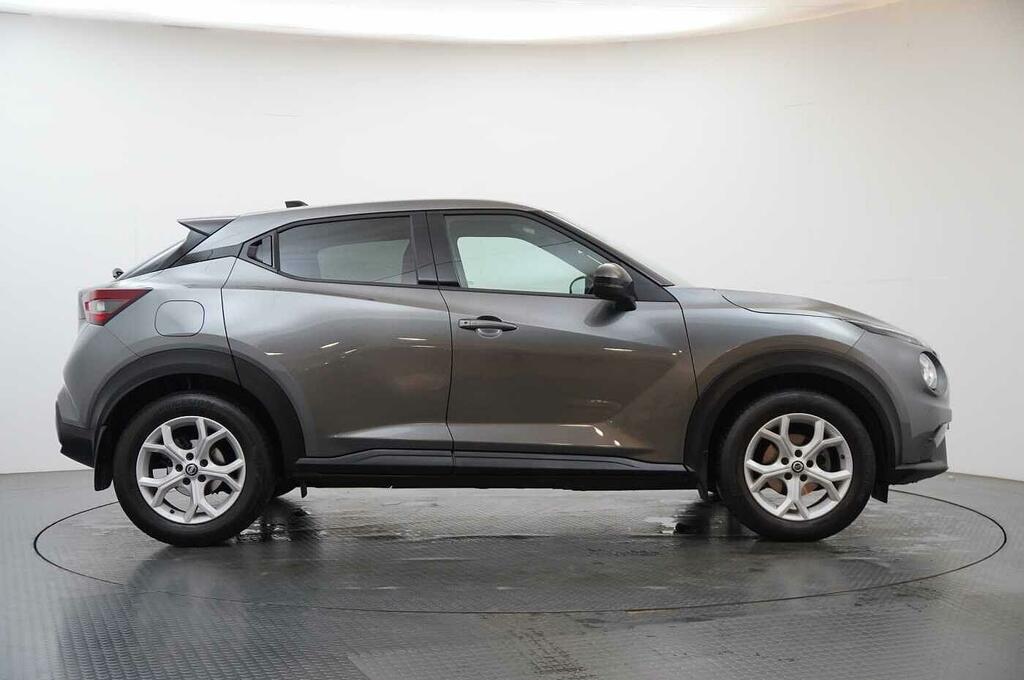 Nissan Juke 1.0 Dig-t 114 N-connecta With Sat Nav And Rear Vie Grey #6