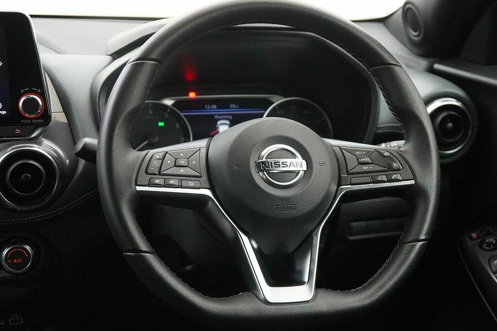 Nissan Juke 1.0 Dig-t N-connecta 114Ps Dct 5-Door Silver #31