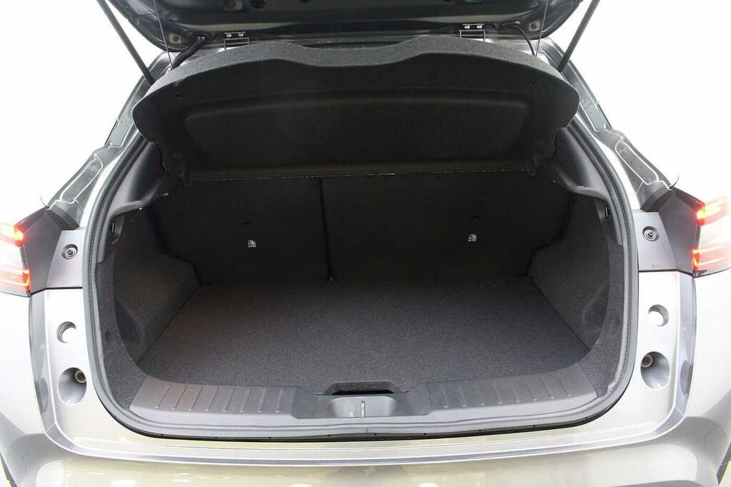 Nissan Juke 1.0 Dig-t N-connecta 114Ps Dct 5-Door Silver #11