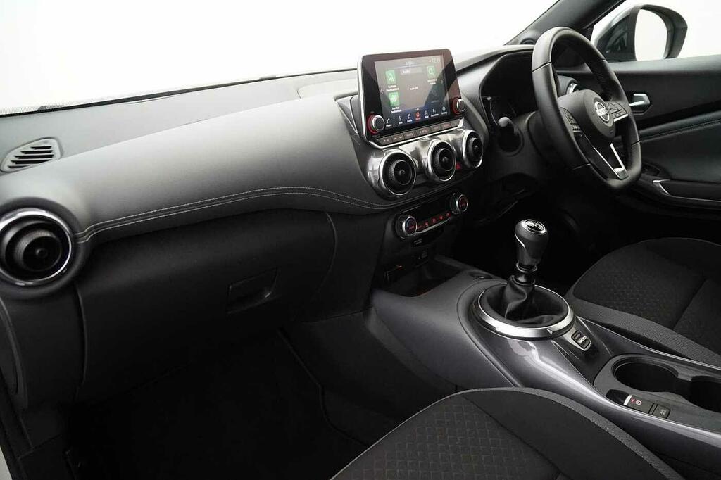 Nissan Juke 1.0 Dig-t 114 N-connecta With Sat Nav And Rear Vie Grey #2