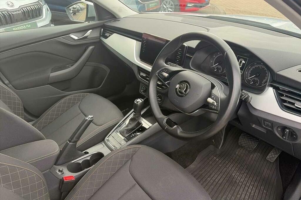 Skoda Kamiq 1.5 Tsi Se Drive Dsg Silver #6