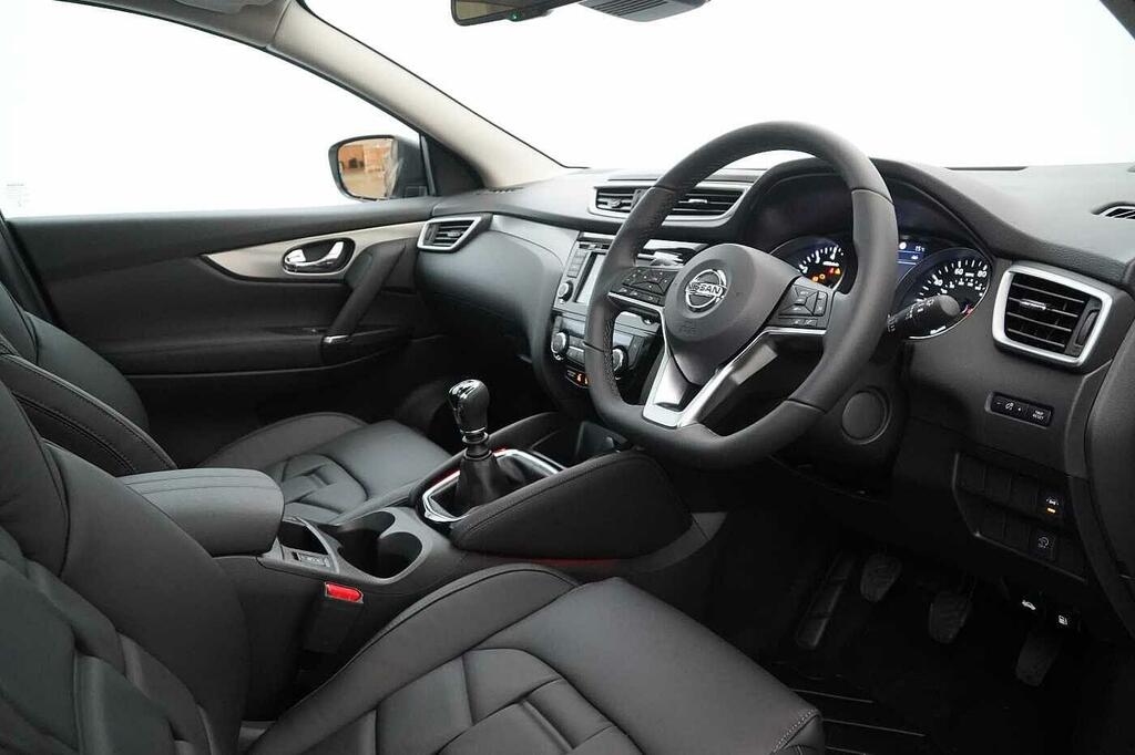 Nissan Qashqai 1.3 Dig-t 140Ps N-connecta Blue #20