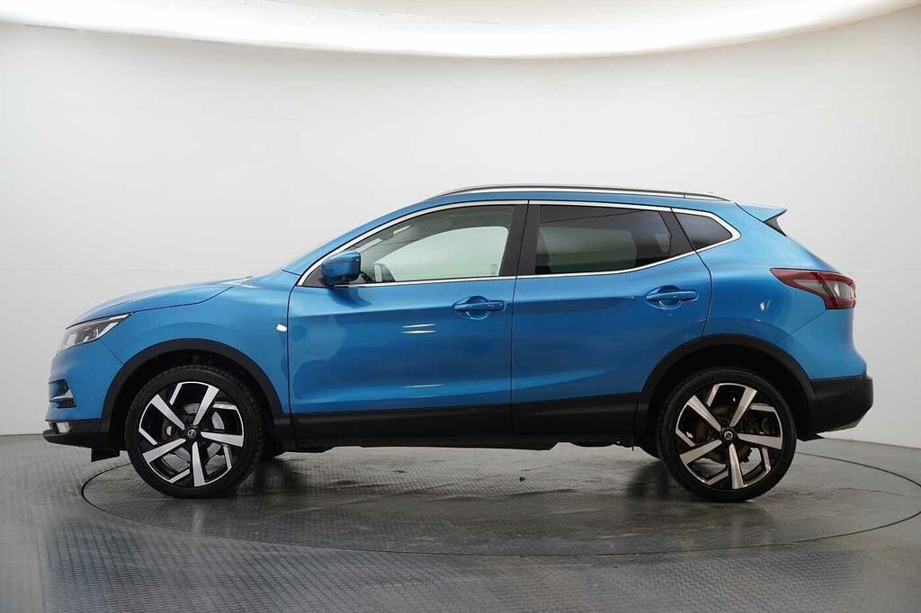 Nissan Qashqai 1.3 Dig-t 140 N-motion With Panoramic Glass Roof A Blue #5