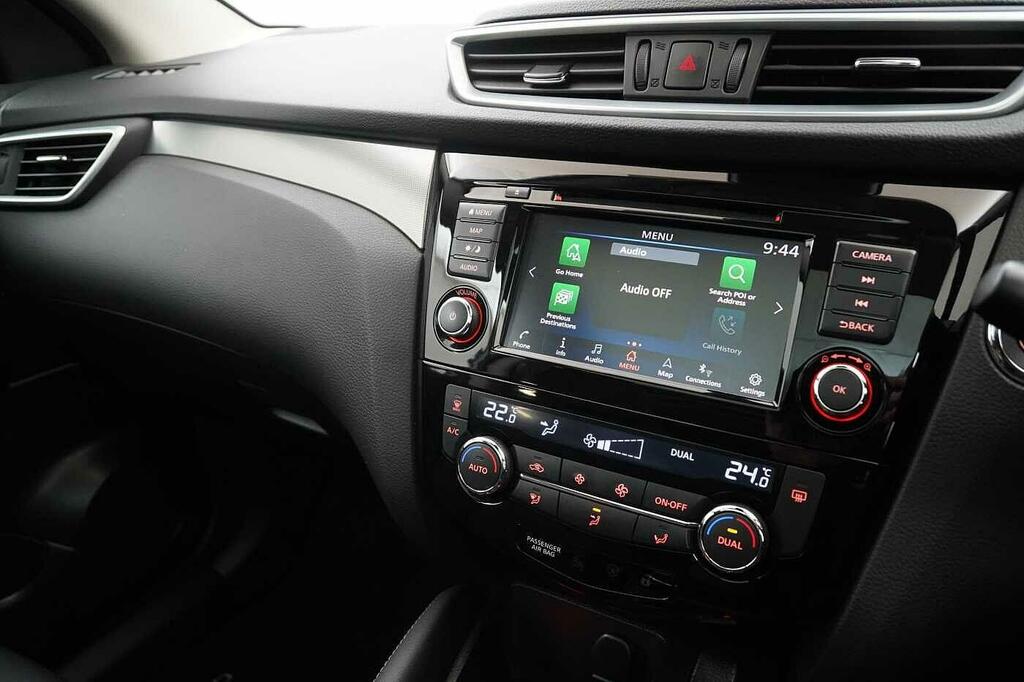 Nissan Qashqai 1.3 Dig-t 140Ps N-connecta Blue #25